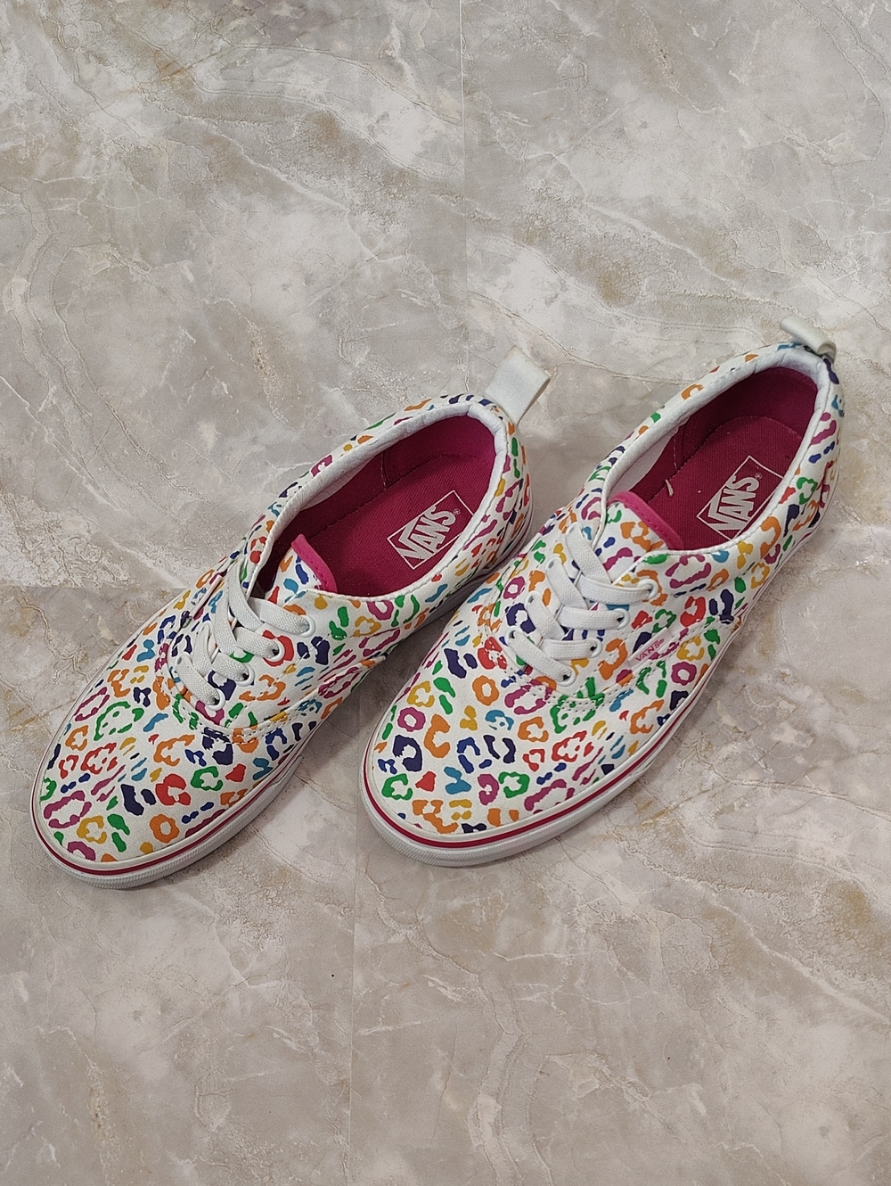 Vans White Sneakers with Multicolor Leopard Spots and Pink Insoles